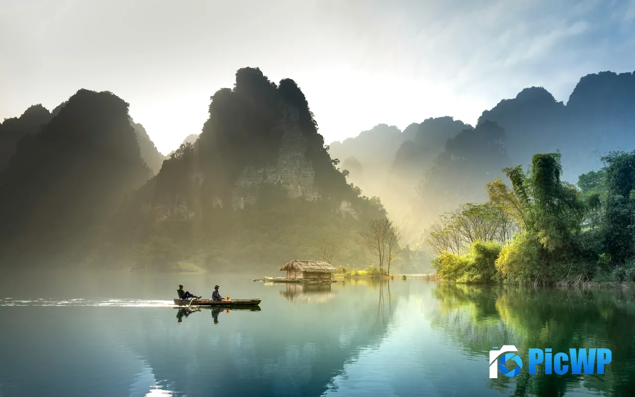 Misty Morning Fishing Boat Karst Mountains Vietnam 5K PC Wallpaper