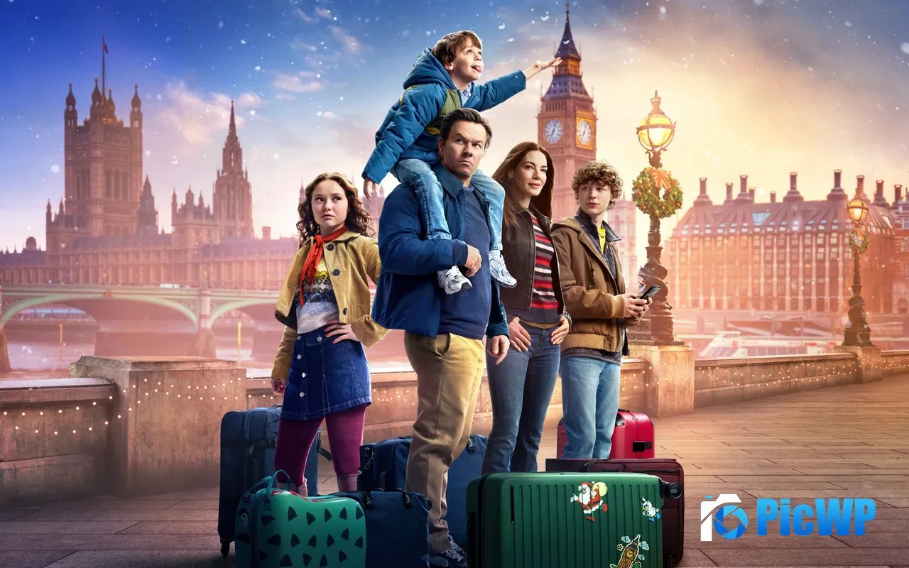 2025 Christmas The Family Plan 2 Films Poster 5K PC Wallpaper
