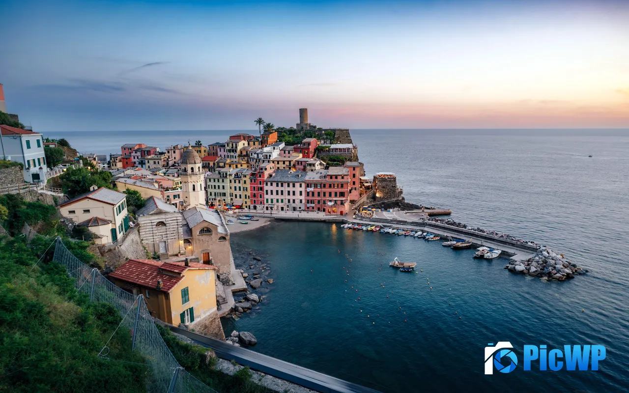 Dusk Port Pier Town Coast Vernazza Italy 5K PC Wallpaper