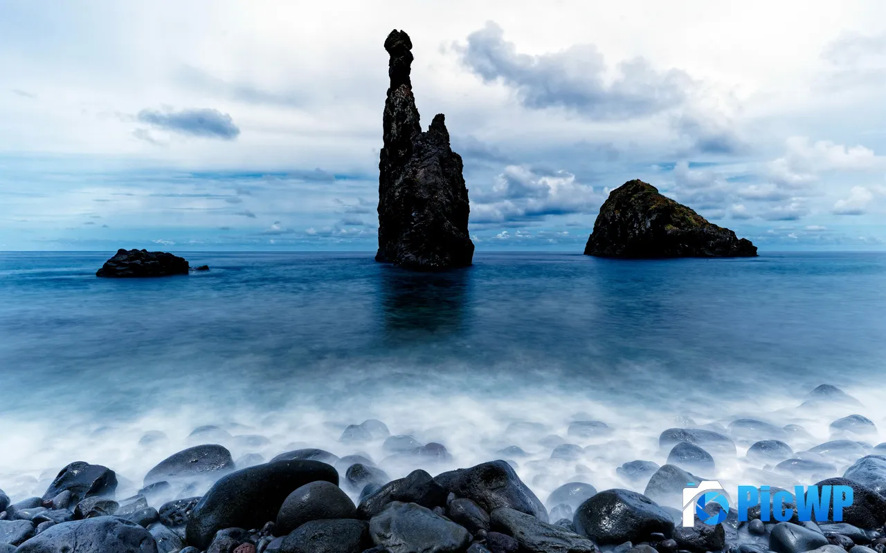 Coast Rock Dawn Ribeira da Janela Portugal 5K PC Wallpaper