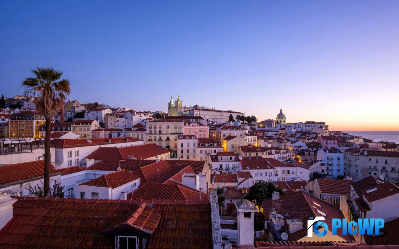 Early Morning Sky Town Lisbon Alfama Portugal 5K PC Wallpaper