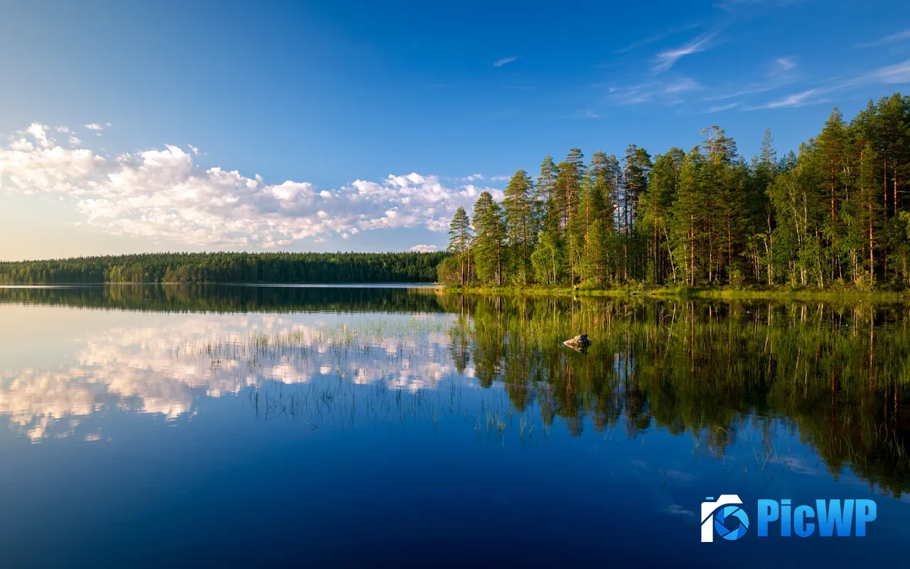 Blue Sky Calm Lake Scenery Wilderness Finl<font color=red>and</font> 5K PC Wallpaper