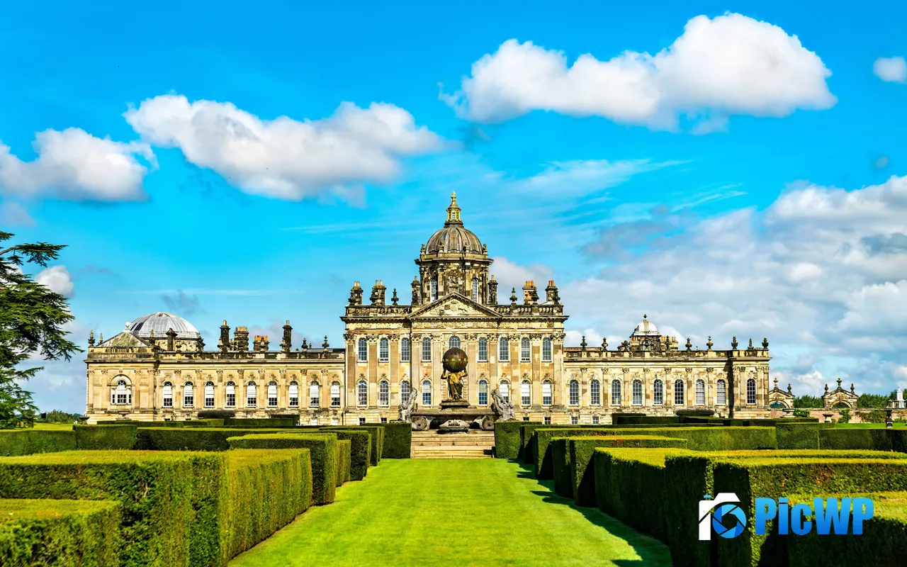 Palace Royal Garden Building Sunshine <font color=red>Blue</font> Sky 5K PC Wallpaper
