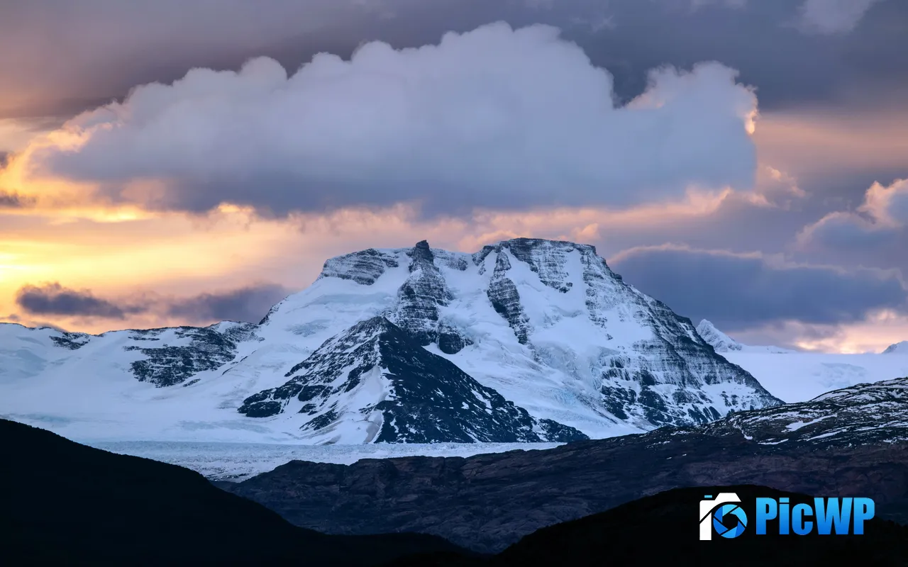 Snow Mist Cloud Torres del Paine National Park Chile 5K PC Wallpaper