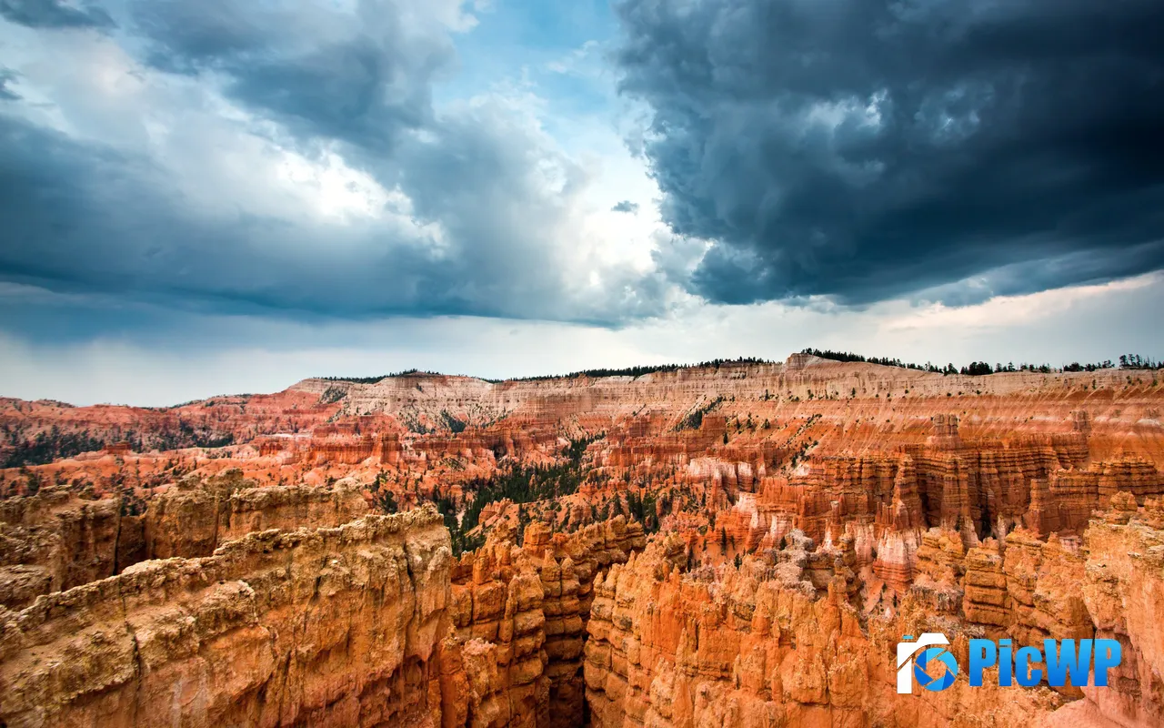 Summer Storm Red Rock Bryce Canyon Utah USA 5K PC Wallpaper