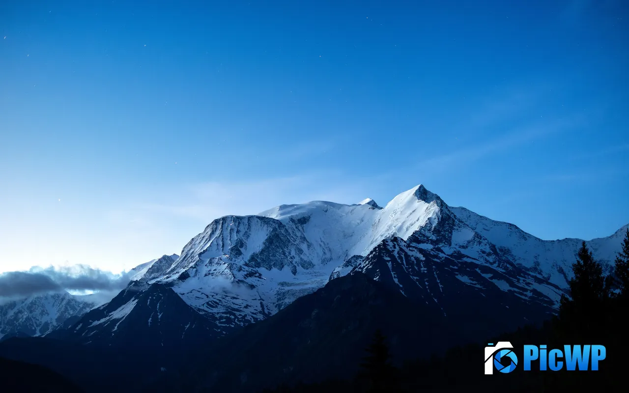 Snow Mountains Dawn Mont Blanc Morning France 5K PC Wallpaper
