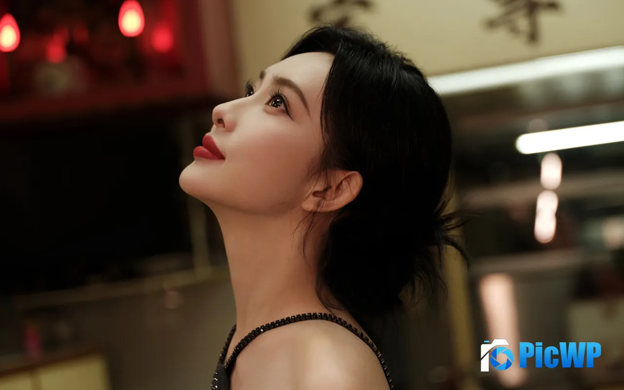 Zoey Meng 2025 Portraits Pop Fashion Star Actress 5K PC Wallpaper