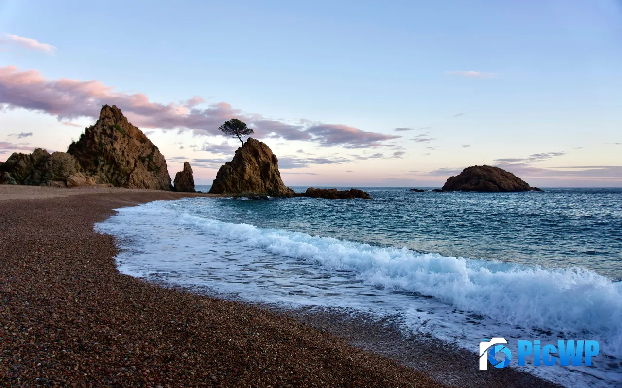 Beach Rock Waves Costa Brava Spain 5K PC Wallpaper