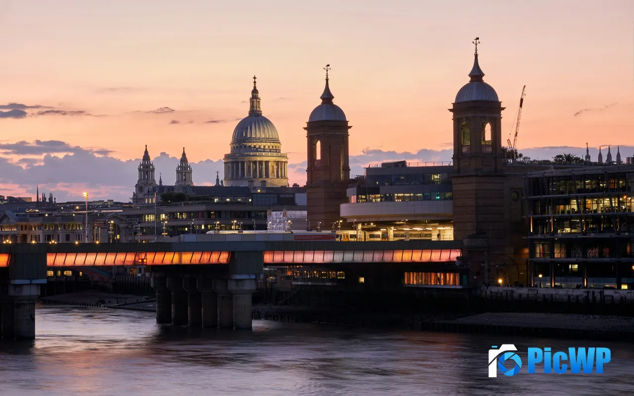 Italy Rome Summer Sunset St Pauls Cathedral 5K PC Wallpaper