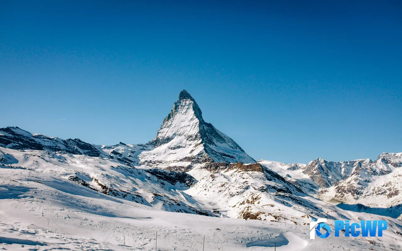 Snow Matterhorn Peak Blue Sky Switzerland Zermatt 5K PC Wallpaper