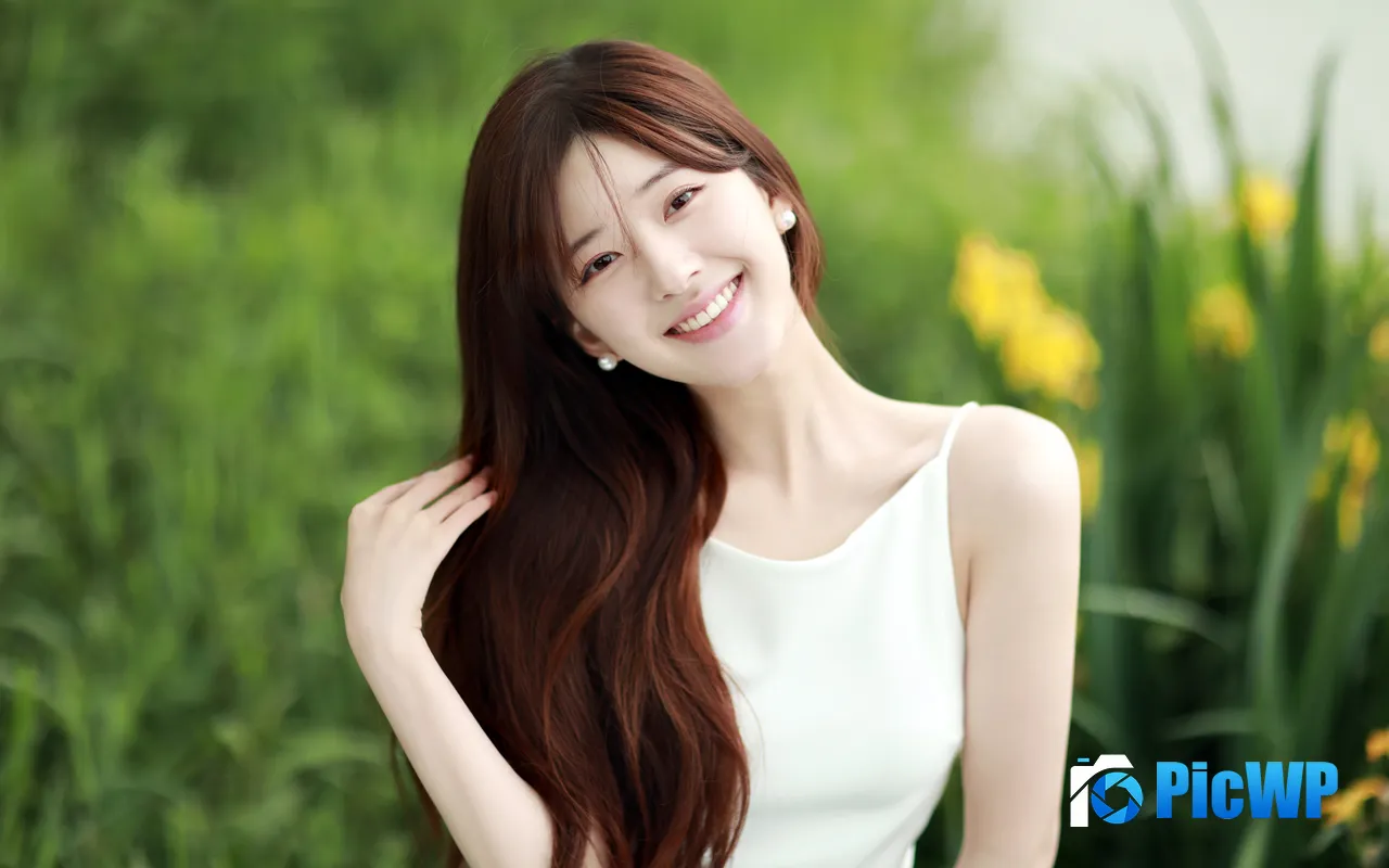 Lusi Zhao Beauty Celebrity Pop Fashion Star <font color=red>Actress</font> 5K PC Wallpaper