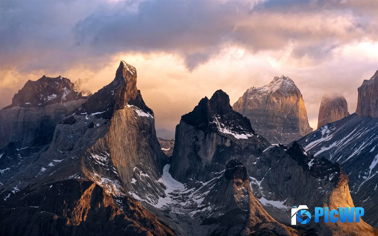 Sunset Peak Snowy <font color=red>Mountains</font> Dolomites Italy 5K PC Wallpaper