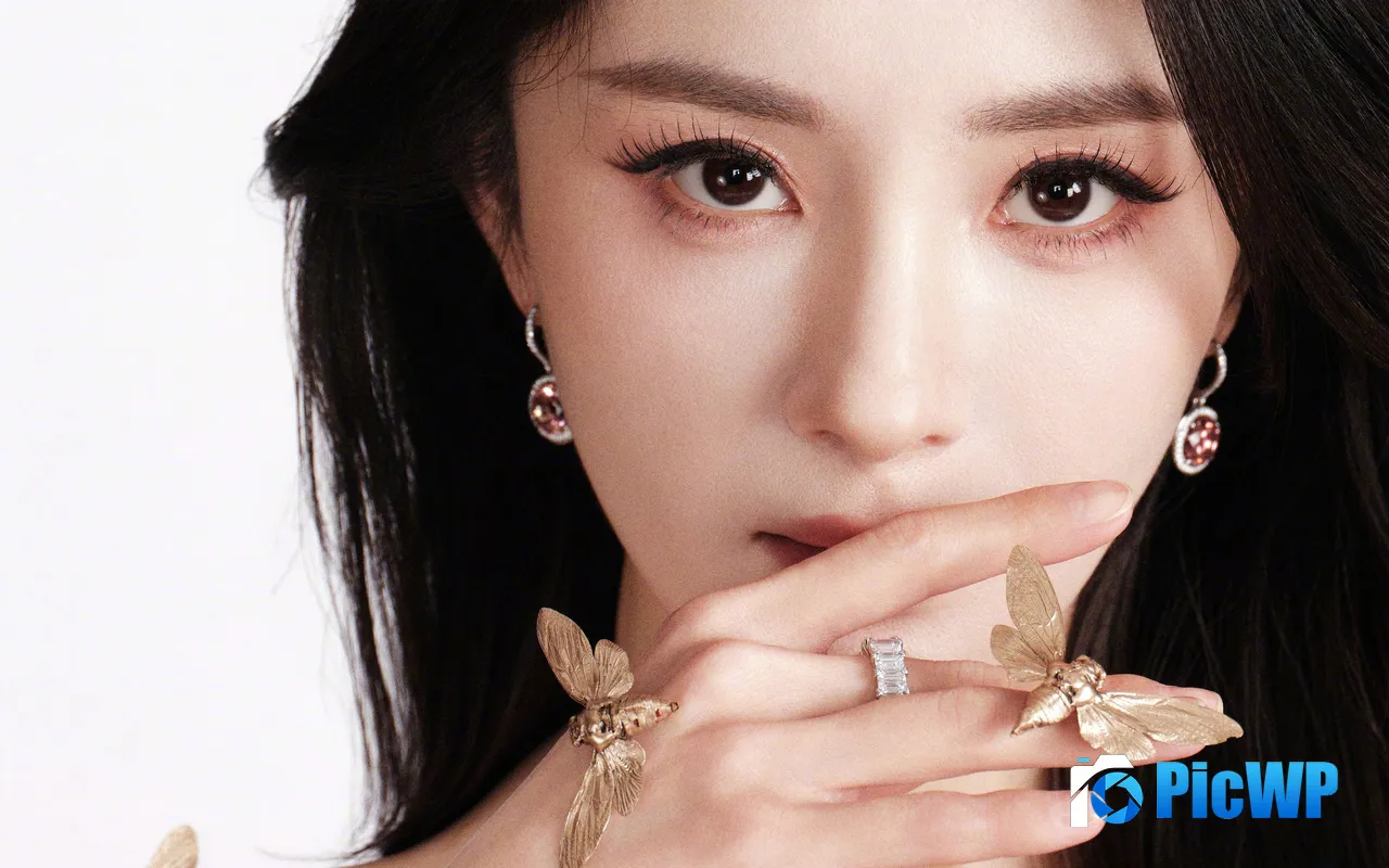 YangMi 2026 Jewelry Advertisement Celebrities Actor 5K PC Wallpaper