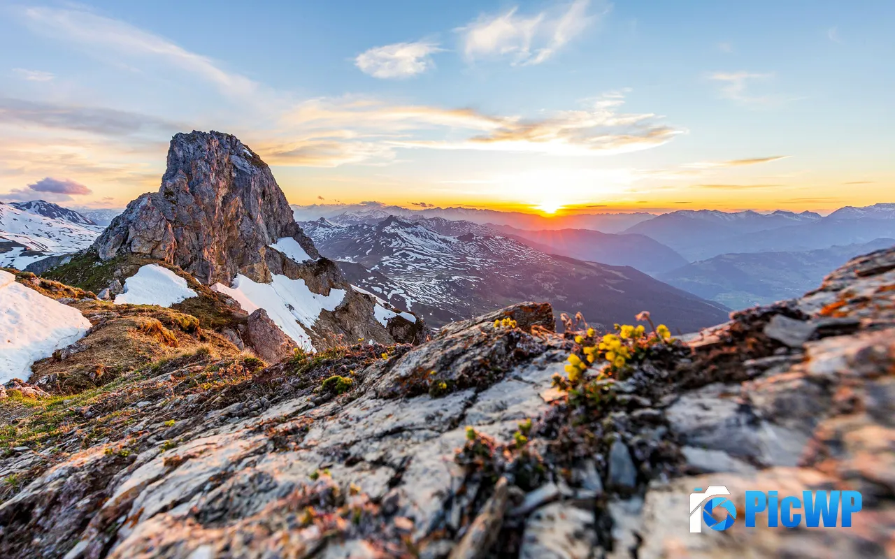 Mounts Peak Snow Rock Sunlight Davos Switzerland 5K PC Wallpaper