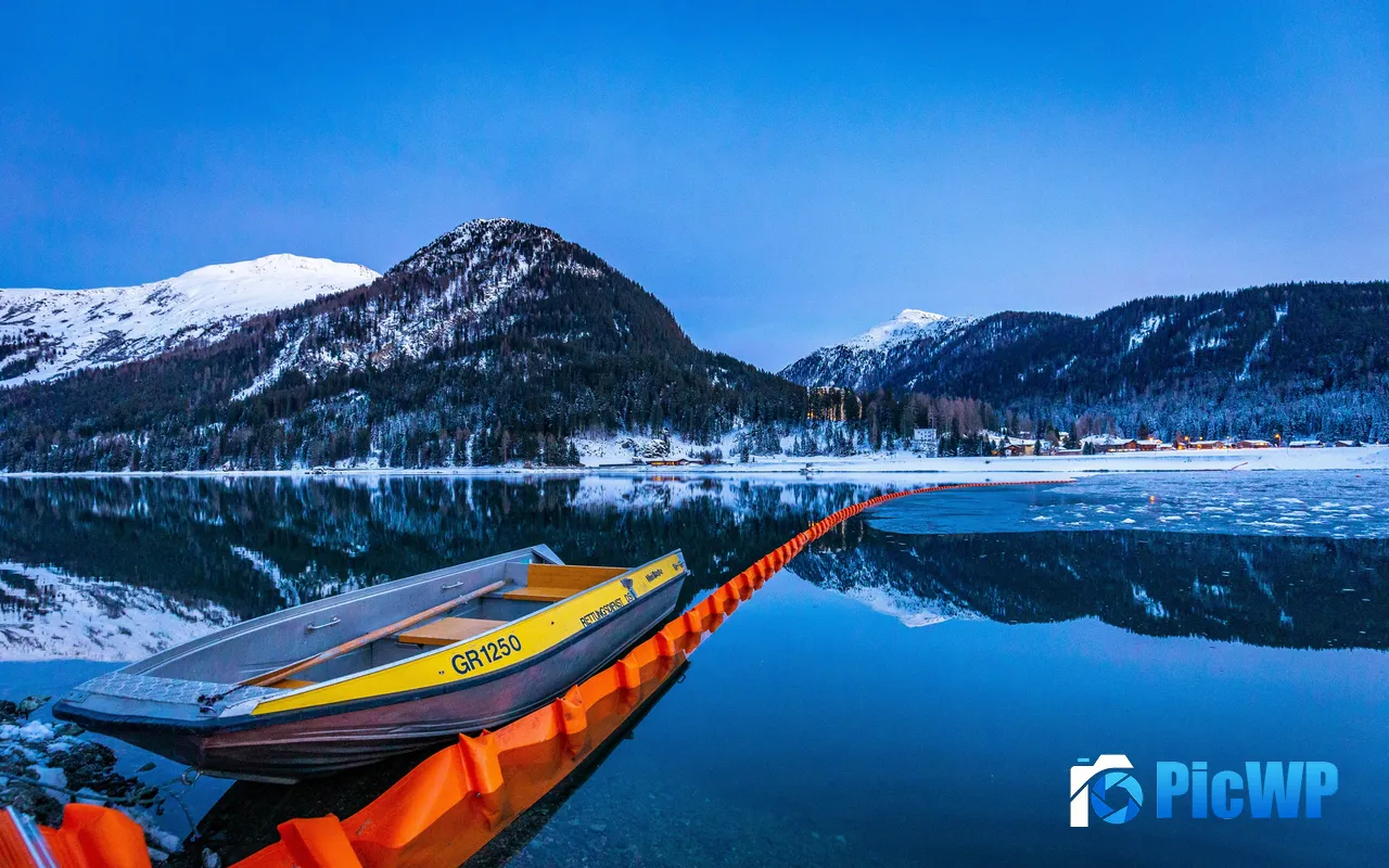 Winter Boat Snow Jungle Lake Davos Switzerland 5K PC Wallpaper