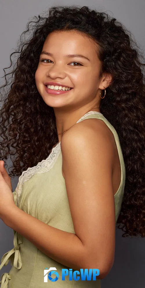 Catherine Laga'aia 3K Mobile Wallpaper