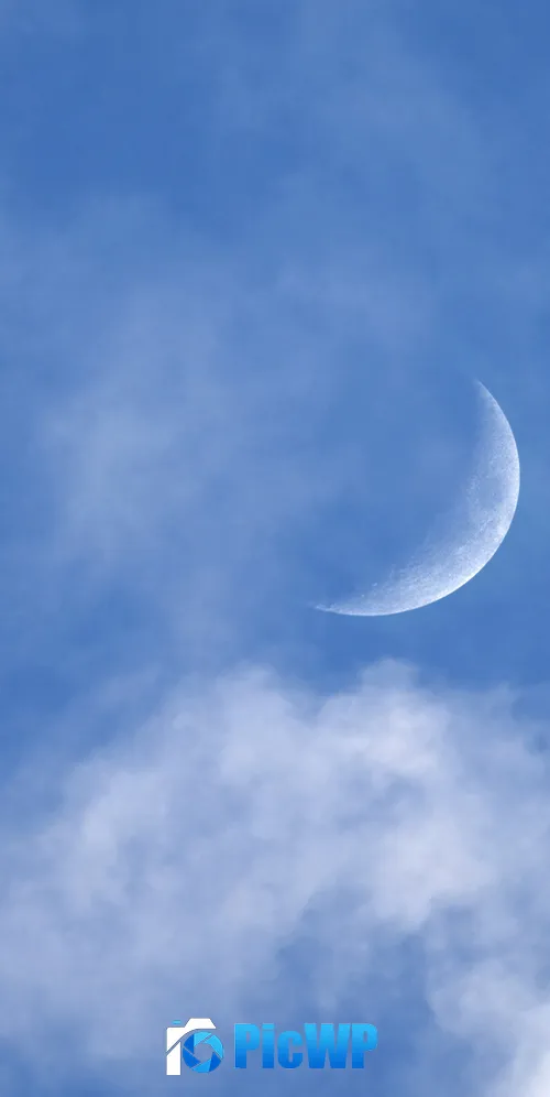 OS X Lion Crescent Moon 3K Mobile Wallpaper