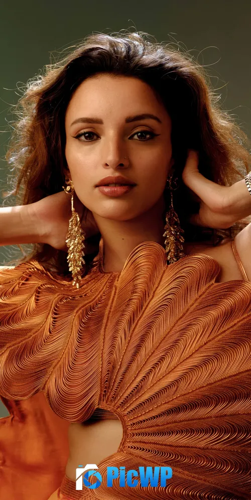 Tripti Dimri Grazia India 3K Mobile Wallpaper