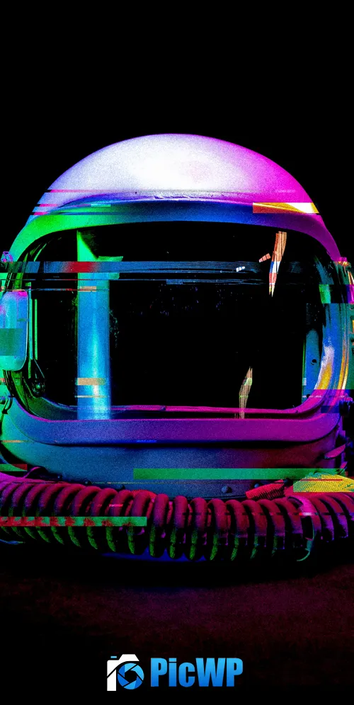 Astronaut helmet Glitch art 3K Mobile Wallpaper