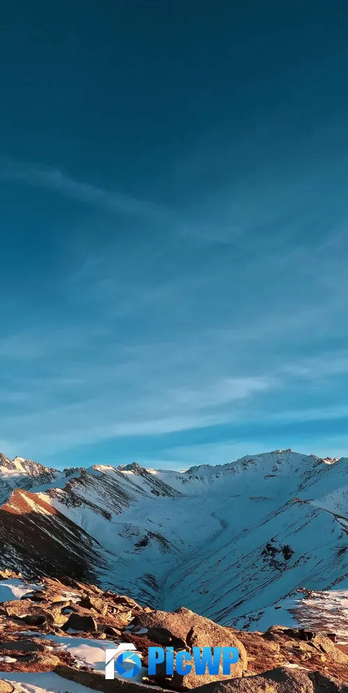 Snowy Mountains Scenic 3K Mobile Wallpaper