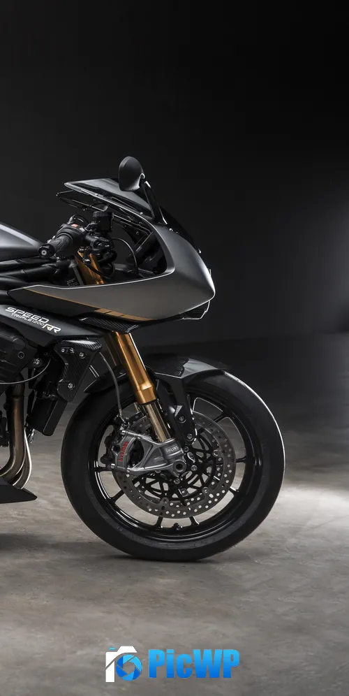 Triumph Speed Triple 1200 RR Breitling Edition 2025 3K Mobile Wallpaper