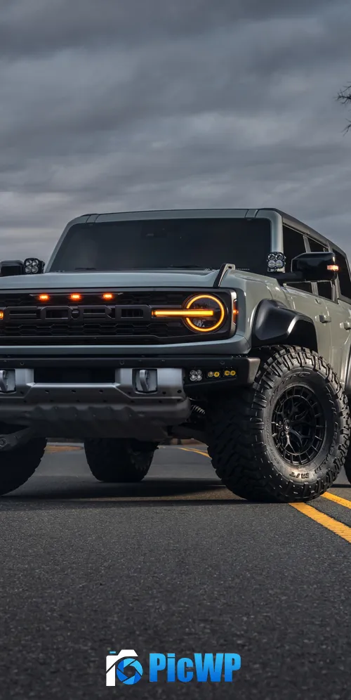 Ford Bronco Raptor Tarmac 3K Mobile Wallpaper