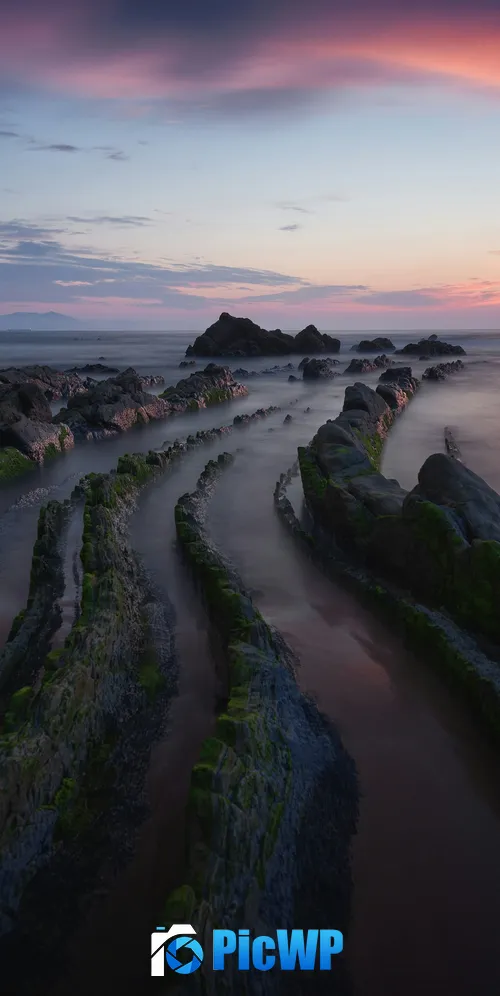 Barrika Beach Sunset 3K Mobile Wallpaper