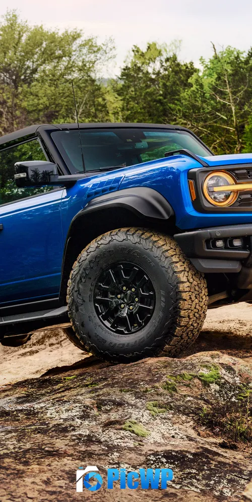 Ford Bronco Raptor 3K Mobile Wallpaper
