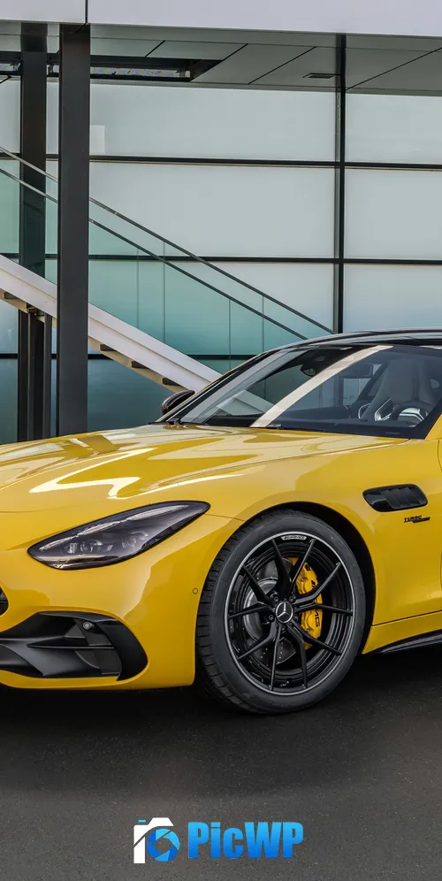 Mercedes-AMG GT 43 Coupé 2024 3K Mobile Wallpaper