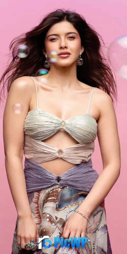 Shanaya Kapoor 3K Mobile Wallpaper