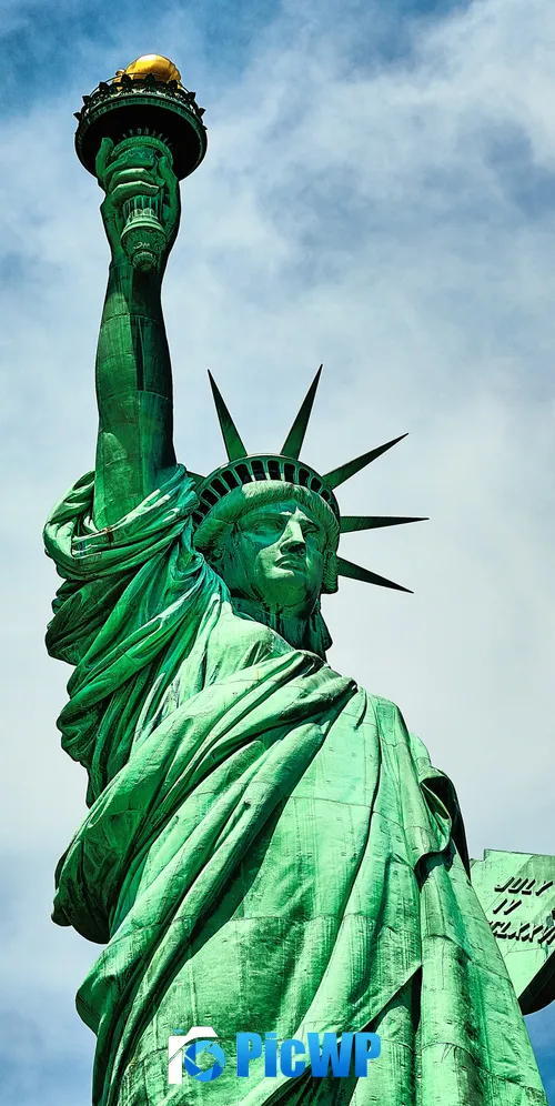 Statue of Liberty New York Harbor 3K Mobile Wallpaper