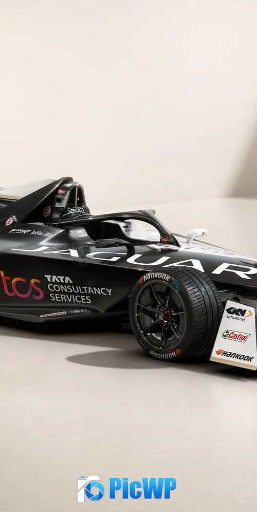 Jaguar I-Type 6 Formula E racing car 3K Mobile Wallpaper