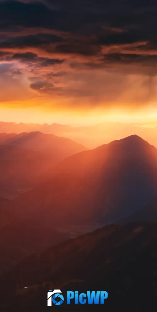 Sunlight Mountains 3K Mobile Wallpaper