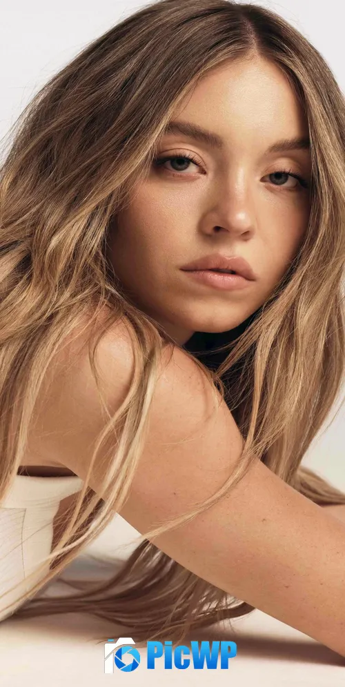 Sydney Sweeney Jeans 3K Mobile Wallpaper