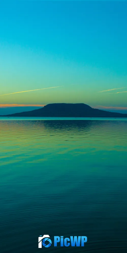 Lake Balaton Hungary 3K Mobile Wallpaper