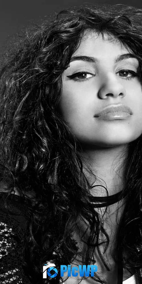 Alessia Cara Monochrome 3K Mobile Wallpaper