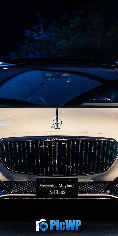 Mercedes-Maybach S 580 4MATIC 3K Mobile Wallpaper