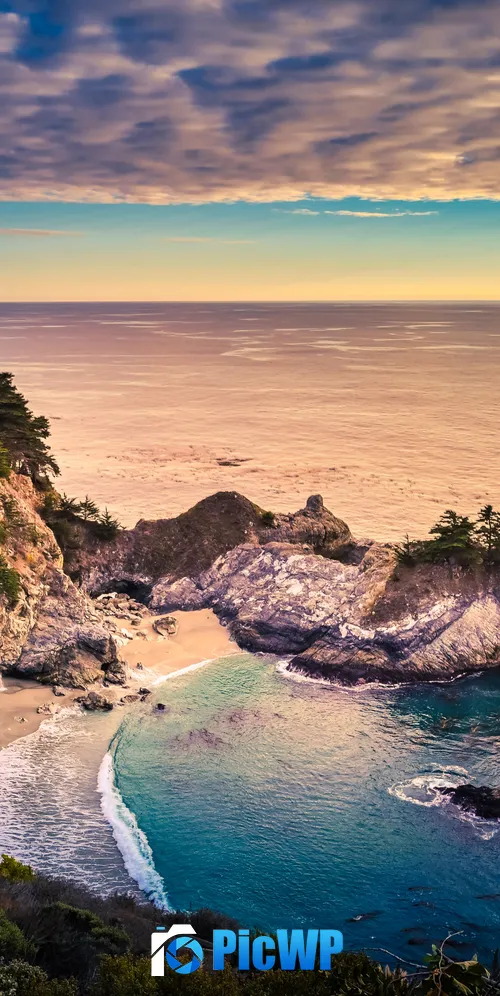 Big Sur Rocks 3K Mobile Wallpaper