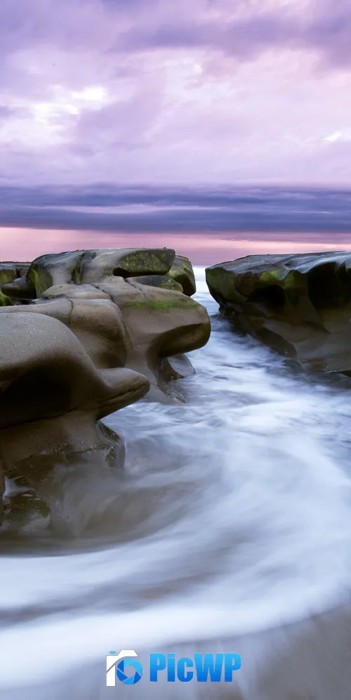 Rocky coast La Jolla 3K Mobile Wallpaper