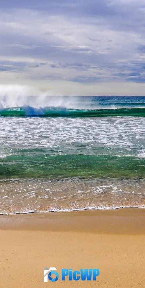 Crashing Waves Ocean 3K Mobile Wallpaper
