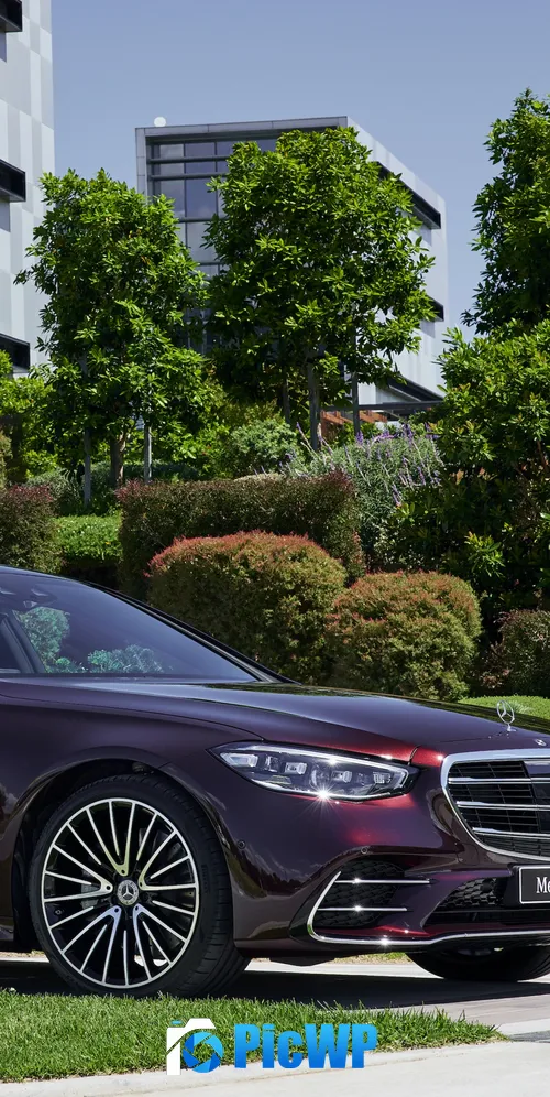 Mercedes-Benz S 450 4MATIC AMG Line 2021 3K Mobile Wallpaper
