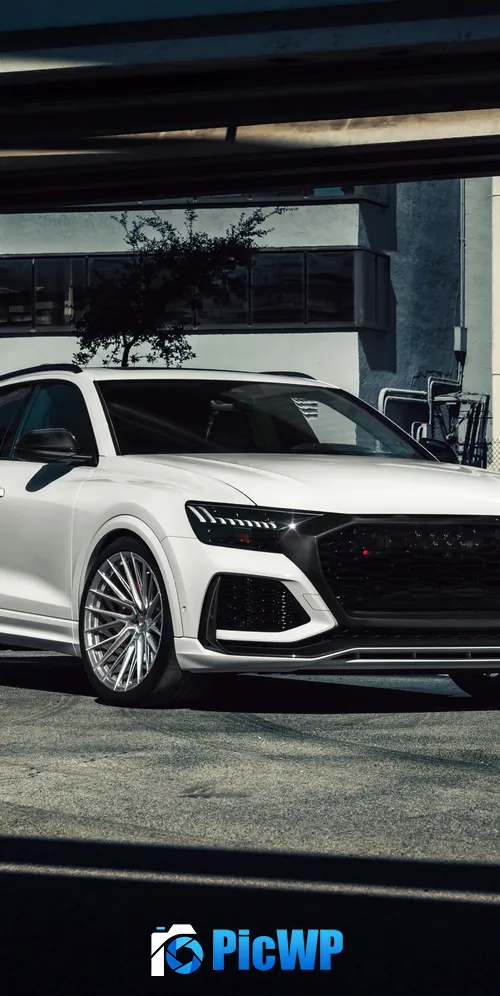 Audi RS Q8 3K Mobile Wallpaper