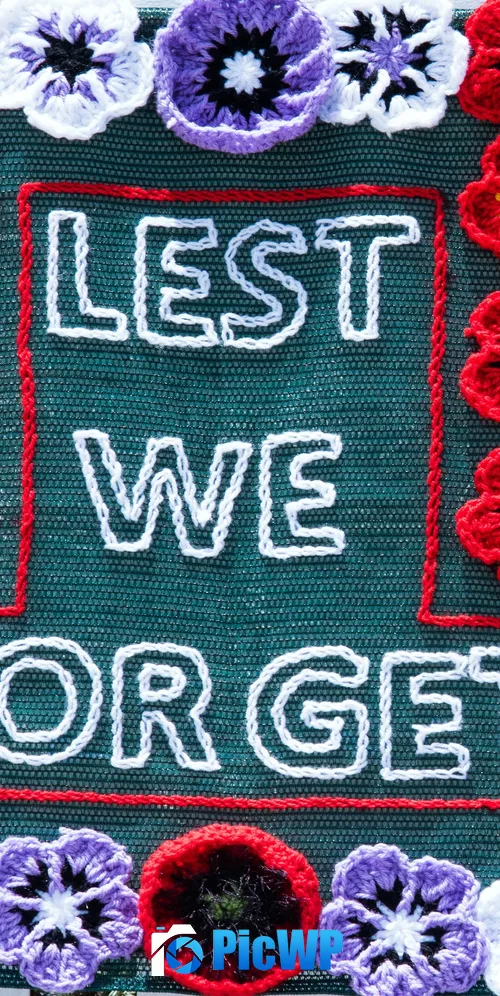 Lest We Forget Woolen Flowers 3K Mobile Wallpaper