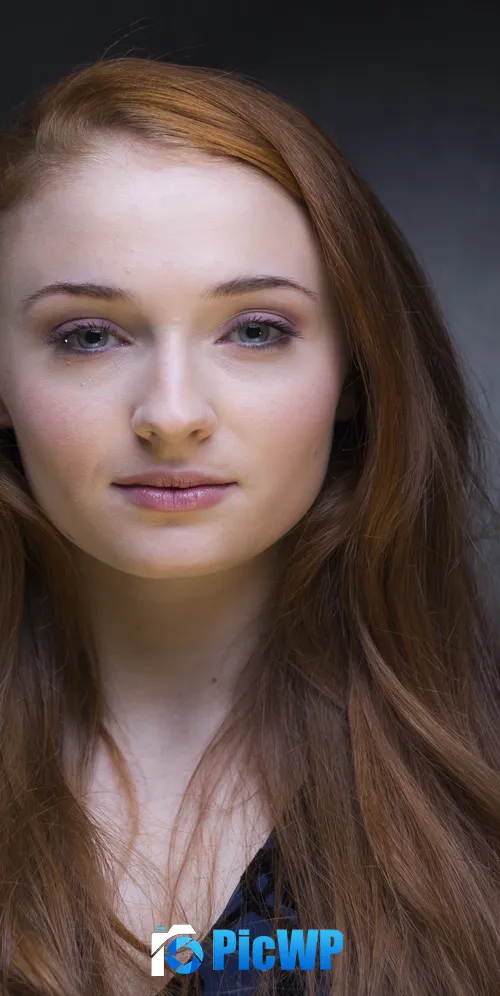 Sophie Turner Portrait 3K Mobile Wallpaper