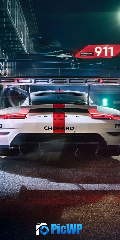 Porsche 911 RSR Pit stop 3K Mobile Wallpaper