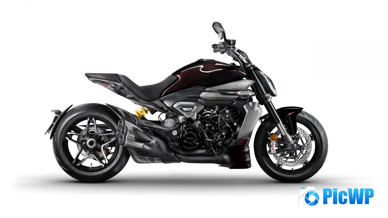 Ducati XDiavel V4 2025 4K PC Wallpaper