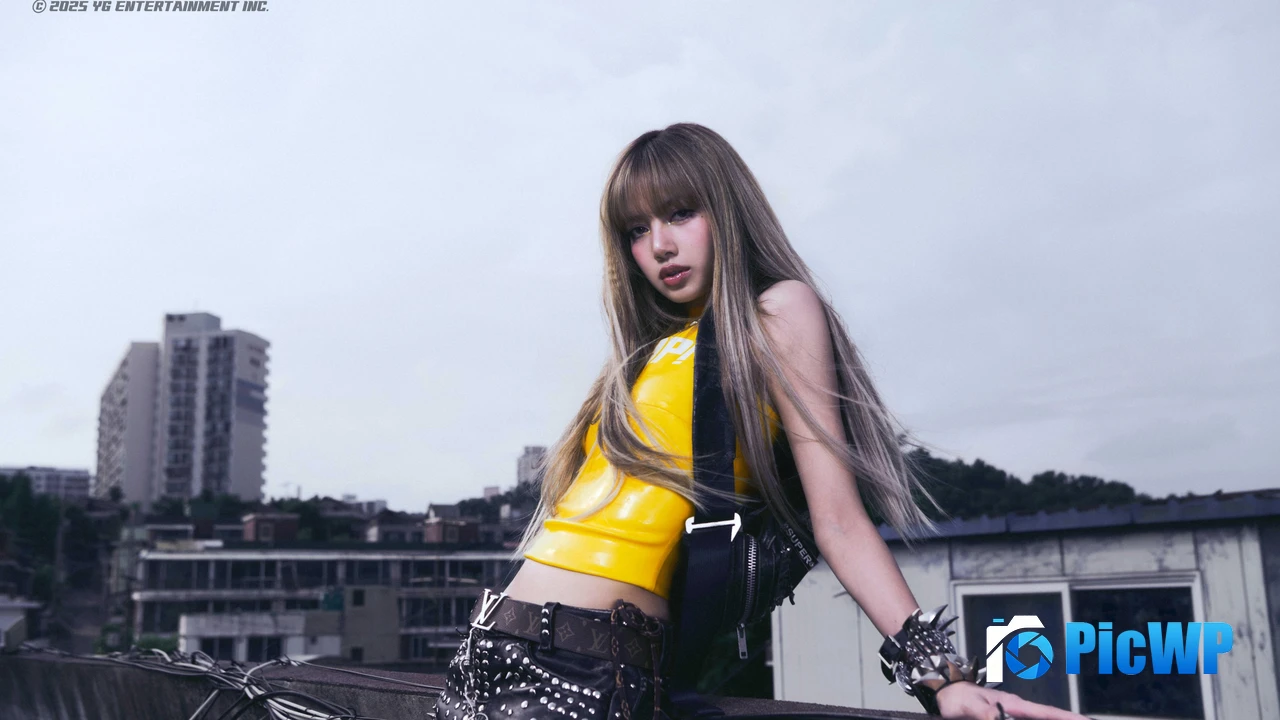 Lisa - JUMP 4K PC Wallpaper