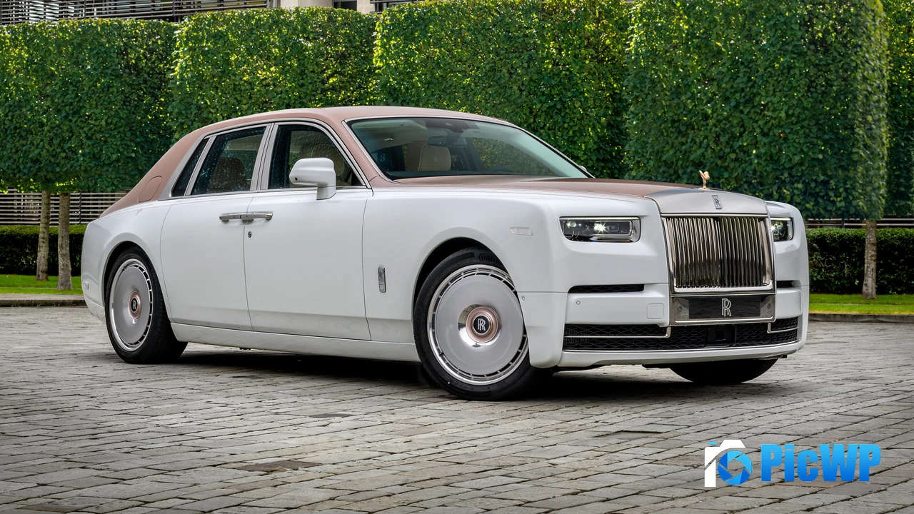 Rolls-Royce Phantom Dentelle 4K PC Wallpaper