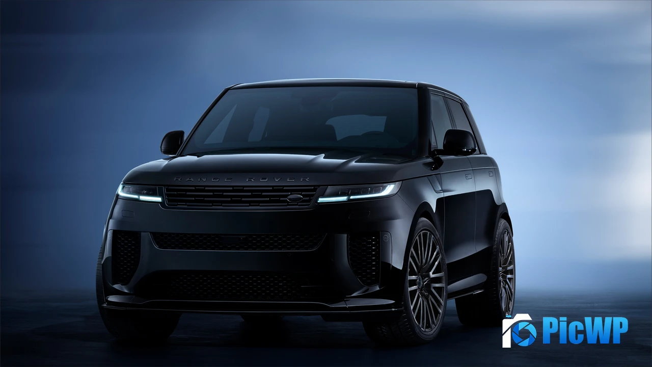 Range Rover Sport SV Black Edition 4K PC Wallpaper