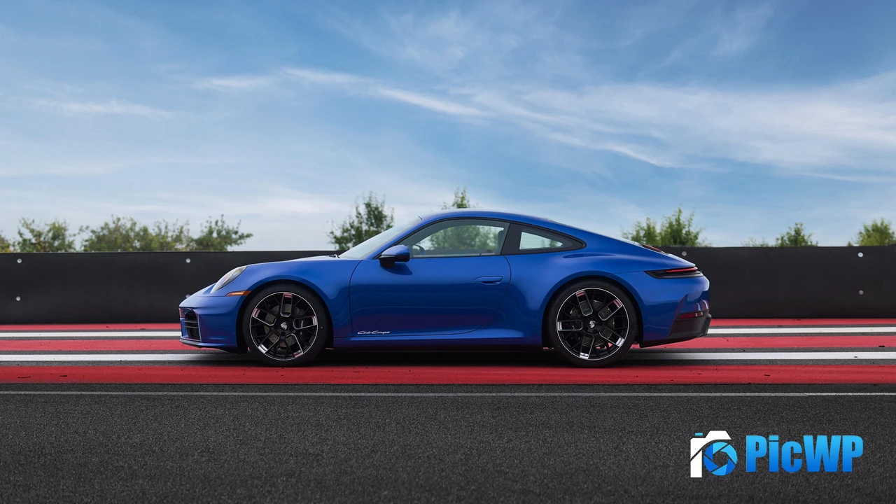 Porsche 911 Carrera Club Coupe 2026 4K PC Wallpaper
